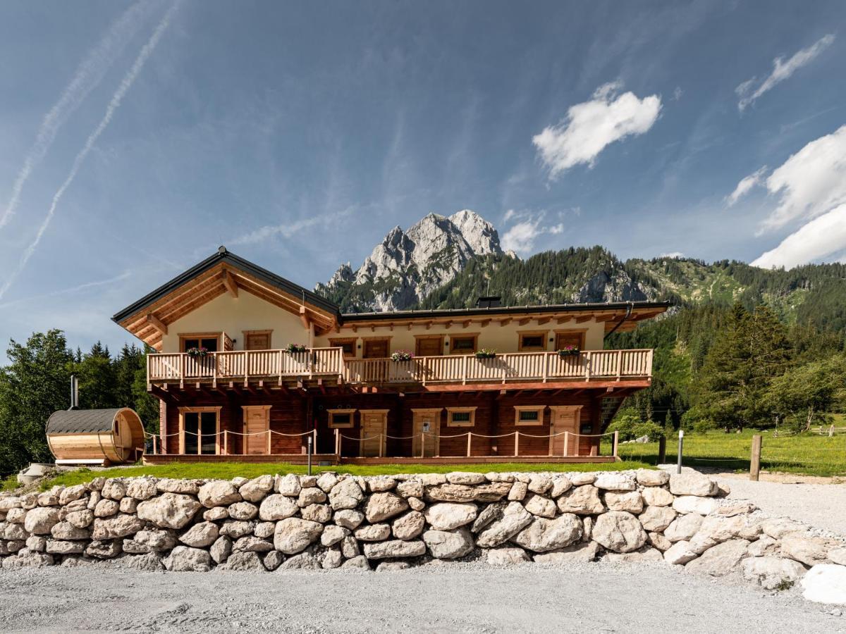 Naturparkresort Xeis Natur Apartments Johnsbach エクステリア 写真